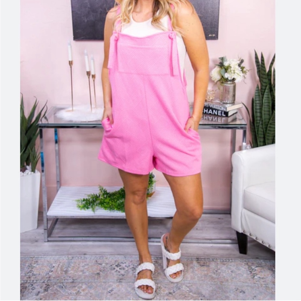 Barbie Pink pentifold Overalls SZ:S Romper Front Patch Pocket Ties on Shoulders